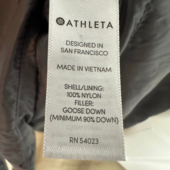 Not for sale Athleta Downkind Packable Puffer Jacket - Picture 7 of 8